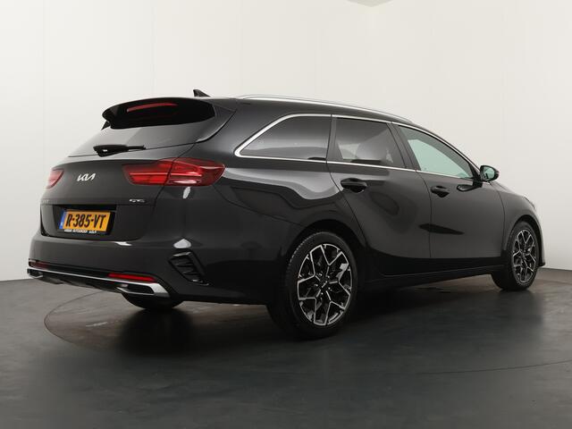 KIA CEE D Ceed Sportswagon 1.5 T-GDi GT-Line Automaat - Schuif/kantel dak - Achteruitrij camera - Adaptive cruise control - Navigatie - Apple Carplay/Android Auto - Fabrieksgarantie t/m 12-2029