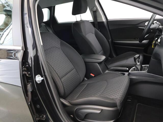 KIA CEE D Ceed Sportswagon 1.0 T-GDi DynamicLine | Navigatie | Parkeercamera | Apple Carplay/Android Auto | Climate Control | Cruise Control
