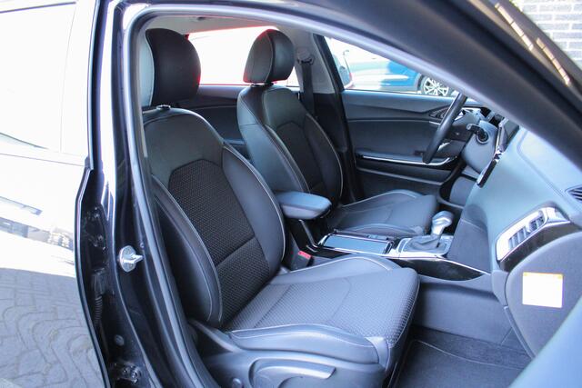 KIA CEE D Ceed Sportswagon 1.6 GDI PHEV DynamicPlusLine |trekhaak|dealer onderhouden|memory|stoel/stuurverwarming|