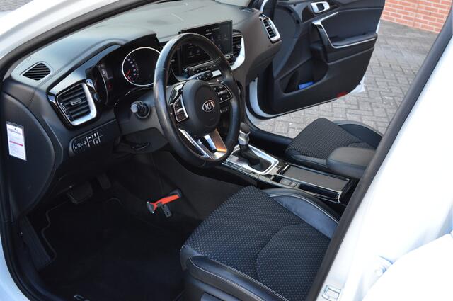 KIA CEE D Ceed Sportswagon 1.4 T-GDi DynamicPlusLine O.a: Stuur+Stoelverw, PDC, Camera, Carplay, Keyless, Etc. All-in prijs!