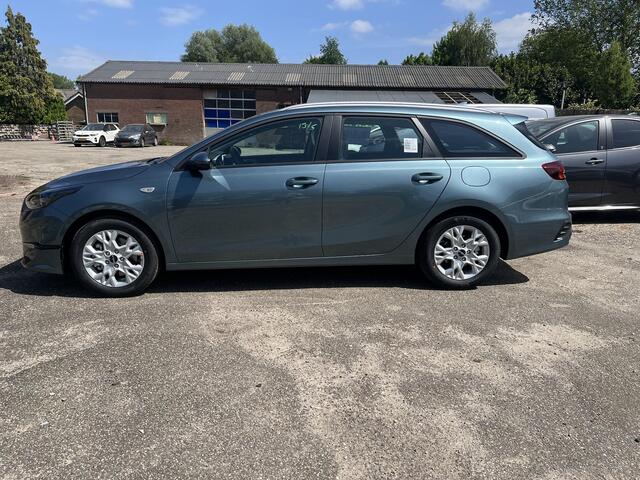 KIA CEE D Ceed Sportswagon 1.0 T-GDi ComfortLine Ruim ¤4.250.- Voordeel! uitvoorraad leverbaar !