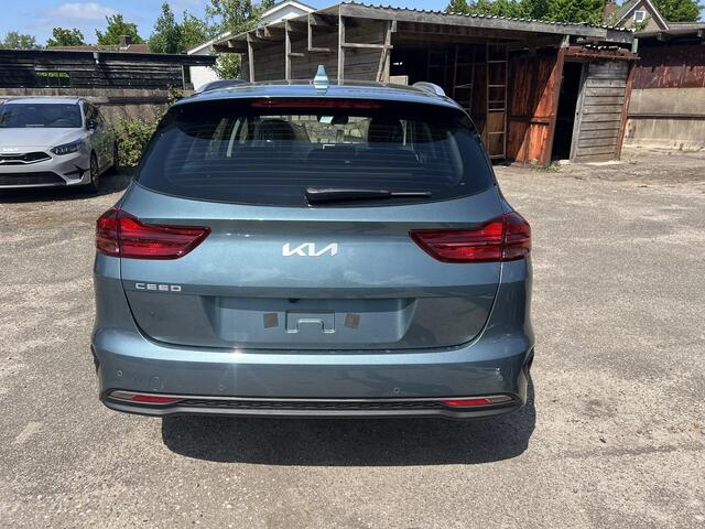 KIA CEE D Ceed Sportswagon 1.0 T-GDi ComfortLine Ruim ¤4.250.- Voordeel! uitvoorraad leverbaar !