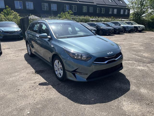 KIA CEE D Ceed Sportswagon 1.0 T-GDi ComfortLine Ruim ¤4.250.- Voordeel! uitvoorraad leverbaar !