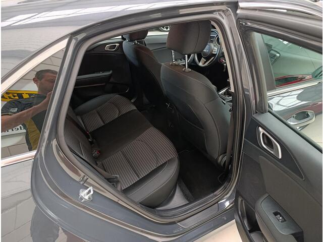 KIA CEE D Ceed 1.0 T-GDi DynamicLine