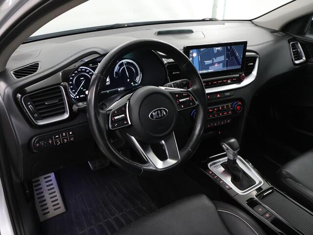 KIA CEE D Ceed Sportswagon 1.6 GDI PHEV ExecutiveLine | Panoramadak | Lederen Bekleding | Stoelventilatie | Elektrisch verstelb. bestuurdersstoel met geheugen | Stoel/Stuurwielverwarming