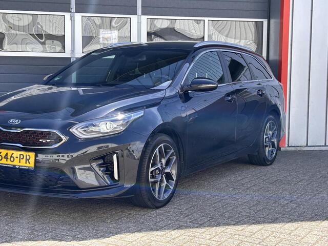 KIA CEE D Ceed Sportswagon 1.5 T-GDi MHEV GT-Line Edition | Trekhaak | Stoel verwarming | Camera | Parkeer Sensoren |