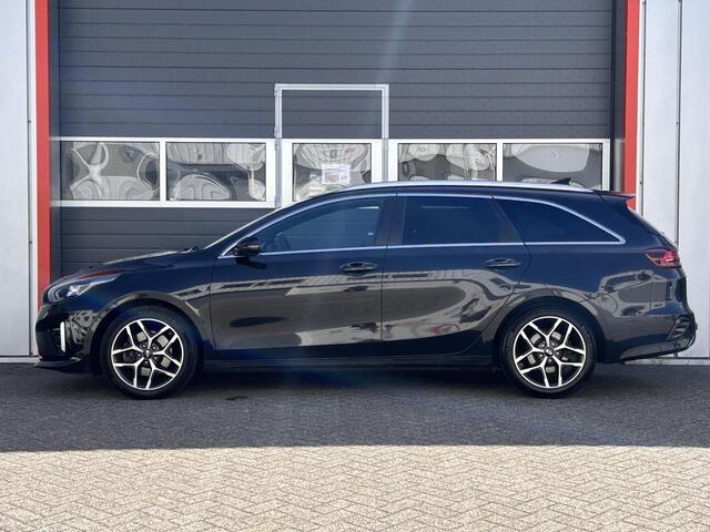 KIA CEE D Ceed Sportswagon 1.5 T-GDi MHEV GT-Line Edition | Trekhaak | Stoel verwarming | Camera | Parkeer Sensoren |