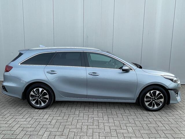 KIA CEE D Ceed Sportswagon 1.6 GDI PHEV DynamicLine Navigatie, Climate Control, Adaptive Cruise Control, Achteruitrijcamera, Stoel/Stuurverwarming