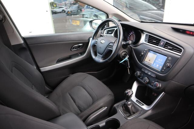 KIA CEE D cee'd Sportswagon 1.0 T-GDi COMFORT-PLUSLINE NAVIGATOR TREKHAAK|PERFECT ONDERHOUDEN