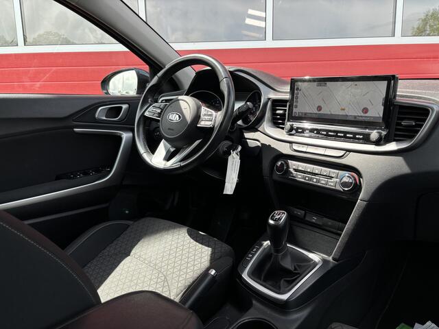 KIA CEE D Ceed Sportswagon 1.0 T-GDi DynamicLine GR NAVI / CAMERA / DAB+ / CARPLAY / PDC / BLUETOOTH / CRUISE / NL-AUTO