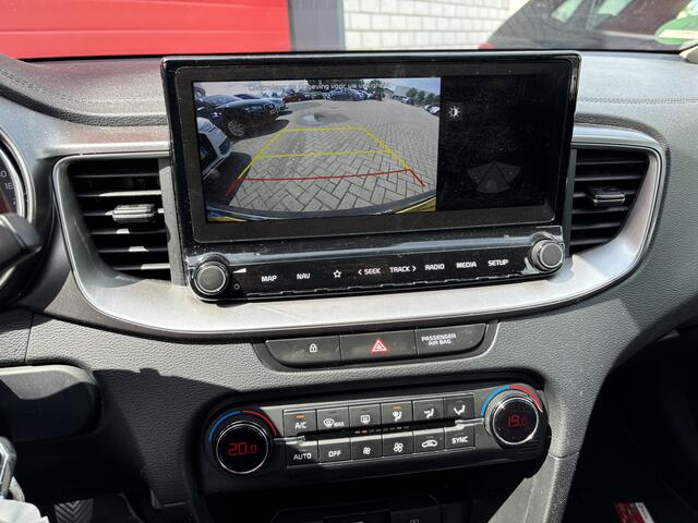 KIA CEE D Ceed Sportswagon 1.0 T-GDi DynamicLine GR NAVI / CAMERA / DAB+ / CARPLAY / PDC / BLUETOOTH / CRUISE / NL-AUTO