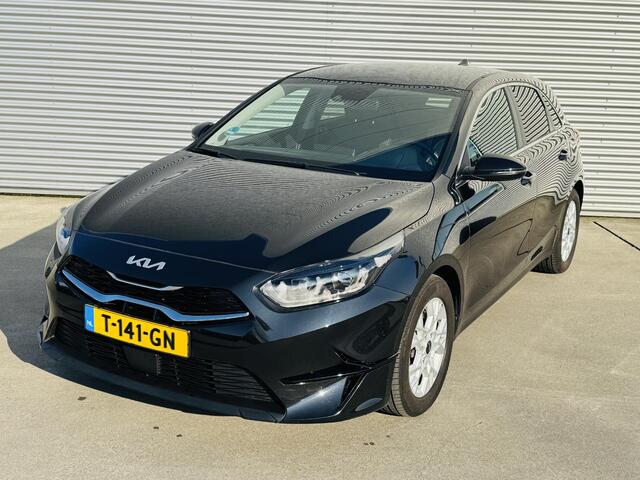 KIA CEE D Ceed 1.0 T-GDi DynamicPlusLine Stoel&Stuurverw. | Privacyglass | Keyless | KM stand kan iets varieeren | Informeer altijd even of de auto aanwezig is.