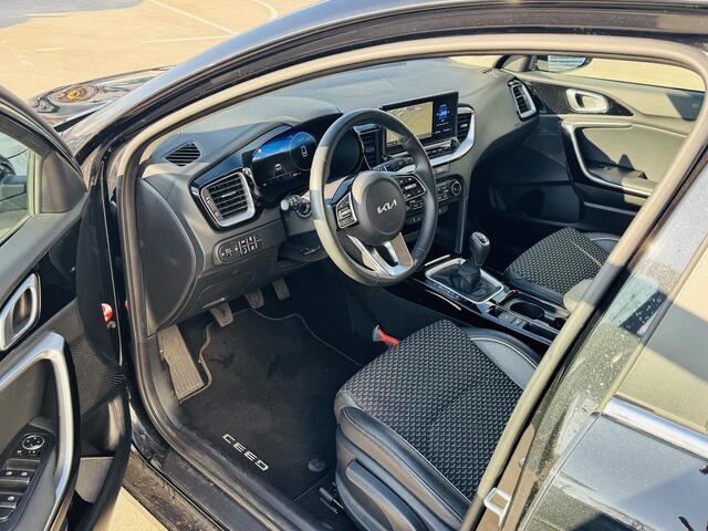 KIA CEE D Ceed 1.0 T-GDi DynamicPlusLine Stoel&Stuurverw. | Privacyglass | Keyless | KM stand kan iets varieeren | Informeer altijd even of de auto aanwezig is.