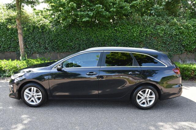 KIA CEE D Ceed Sportswagon 1.4 T-GDi DynamicPlusLine | AUTOMAAT | HALF LEDER | STOEL/STUUR VERW