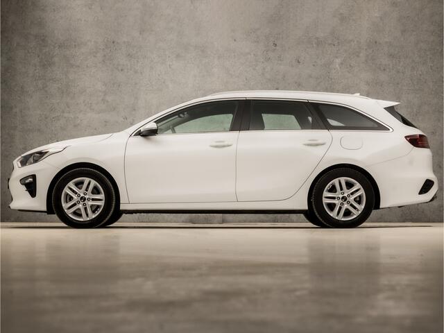 KIA CEE D Ceed Sportswagon 1.0 T-GDi Dynamic Sport (APPLE CARPLAY, GROOT NAVI, CAMERA, CLIMATE, SPORTSTOELEN, TREKHAAK, CRUISE, DAB+, NIEUWSTAAT)