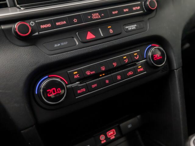 KIA CEE D Ceed Sportswagon 1.0 T-GDi Dynamic Sport (APPLE CARPLAY, GROOT NAVI, CAMERA, CLIMATE, SPORTSTOELEN, TREKHAAK, CRUISE, DAB+, NIEUWSTAAT)