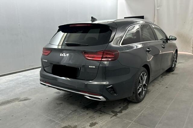 KIA CEE D Ceed Sportswagon 1.6 GDI PHEV ExecutiveLine FULL OPTION | Schuifdak, Stoelventilatie, Digitaal Display, Leer, Elektr. achterklep, 1e eigenaar, 1300kg trekgewicht!