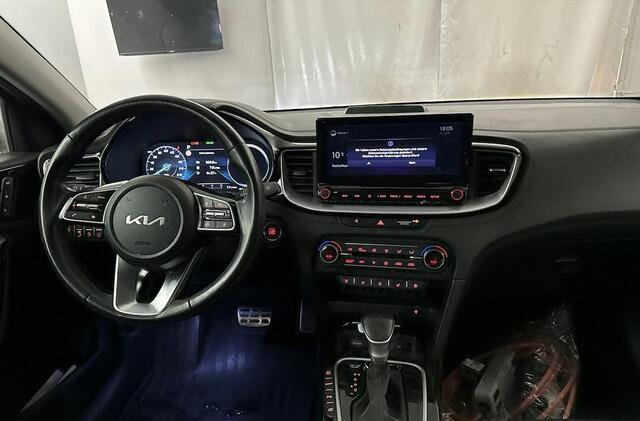 KIA CEE D Ceed Sportswagon 1.6 GDI PHEV ExecutiveLine FULL OPTION | Schuifdak, Stoelventilatie, Digitaal Display, Leer, Elektr. achterklep, 1e eigenaar, 1300kg trekgewicht!