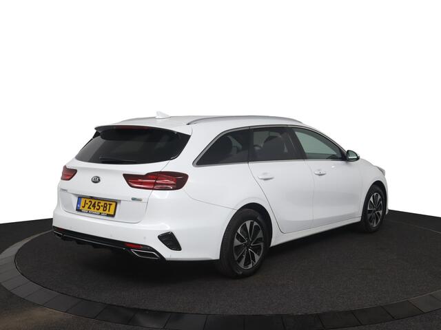 KIA CEE D Ceed Sportswagon 1.6 GDI PHEV DynamicPlusLine Phev - 1300kg trekgewicht -- Stoel-/stuurverwarming - Cruise Control - Climate control - Navigatie - Apple CarPlay Fabrieksgarantie tot 07-2027