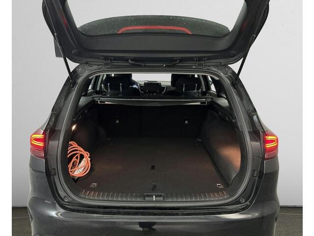 KIA CEE D Ceed 1.6 1.6 GDI PHEV Comfortline Facelift model