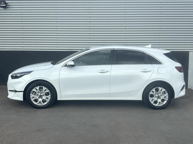 KIA CEE D Ceed 1.0 T-GDi DynamicLine Navigatie, Apple Carplay/Android Auto, Achteruitrijcamera, Parkeersensoren, Climate Control