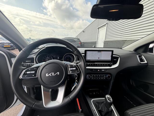 KIA CEE D Ceed 1.0 T-GDi DynamicLine Navigatie, Apple Carplay/Android Auto, Achteruitrijcamera, Parkeersensoren, Climate Control