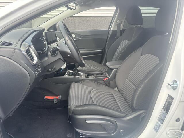 KIA CEE D Ceed 1.0 T-GDi DynamicLine Navigatie, Apple Carplay/Android Auto, Achteruitrijcamera, Parkeersensoren, Climate Control