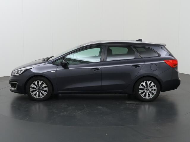 KIA CEE D cee'd Sportswagon 1.0 T-GDi Design Edition | Trekhaak | Navigatie | Parkeercamera | Apple Carplay/Android Auto | Climate Control | Cruise Control |