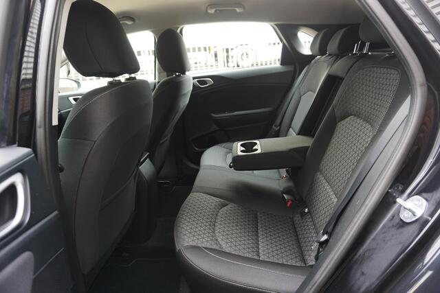 KIA CEE D Ceed 1.0 T-GDi 120PK DynamicLine/All-Season/ Rijklaarprijs met Garantie.