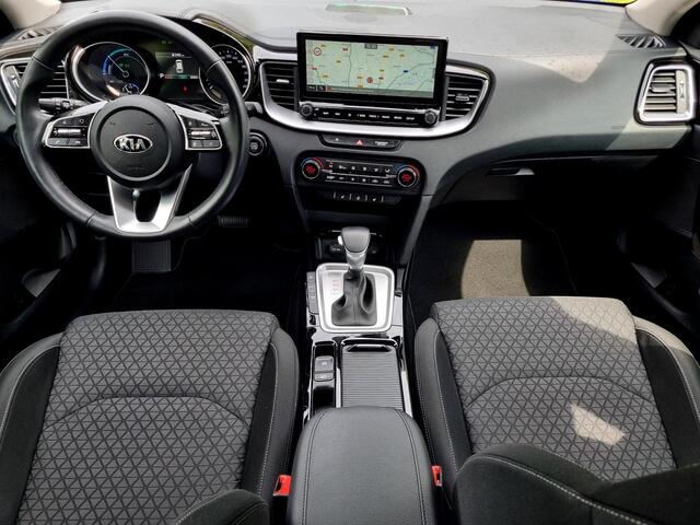 KIA CEE D Ceed Sportswagon 1.6 GDI PHEV DynamicLine Automaat / Fabrieksgarantie tot 26-10-2028 / Navigatie / Camera / Cruise Control Adaptief