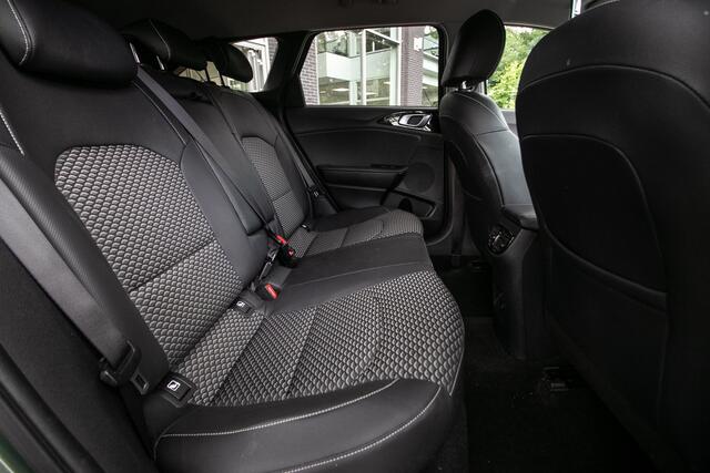 KIA CEE D Ceed Sportswagon 1.6 GDI PHEV DynamicPlusLine All-in rijklrprs | 17" | Apple cp/Android auto