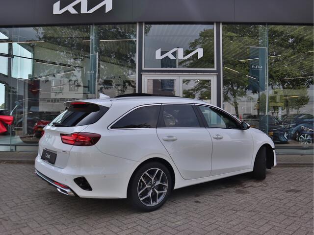 KIA CEE D Ceed Sportswagon 1.6 GDI PHEV Plug-In ExecutiveLine | Navigatie | Camera | Climate Control | Panorama dak | Crusie Control | Tot 10 jaar Kia-Garantie