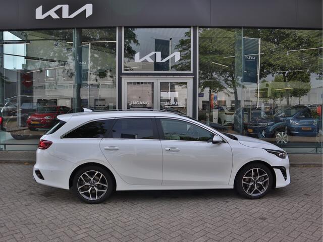 KIA CEE D Ceed Sportswagon 1.6 GDI PHEV Plug-In ExecutiveLine | Navigatie | Camera | Climate Control | Panorama dak | Crusie Control | Tot 10 jaar Kia-Garantie