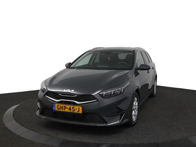 KIA CEE D Ceed Sportswagon 1.5 T-GDi DynamicPlusLine Apple Carplay/Android Auto - Cruise Control Adaptief - Dodehoekdetectie - Navigatiesysteem - Stuur/Stoelverwarming - Fabrieksgarantie tot 08-2031