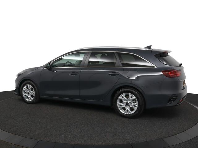 KIA CEE D Ceed Sportswagon 1.5 T-GDi DynamicPlusLine Apple Carplay/Android Auto - Cruise Control Adaptief - Dodehoekdetectie - Navigatiesysteem - Stuur/Stoelverwarming - Fabrieksgarantie tot 08-2031