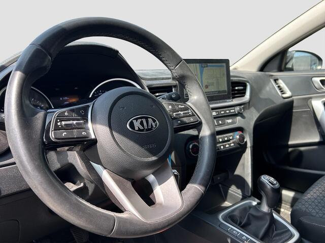KIA CEE D Ceed Sportswagon 1.4 T-GDi DynamicLine Navi | Cruise | Camera | Apple Carplay & Android Auto | Lichtmetalen Velgen |