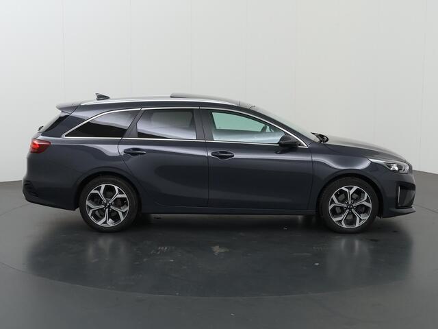 KIA CEE D Ceed Sportswagon 1.6 GDI PHEV ExecutiveLine | Panoramadak | Lederen Bekleding | Stoelventilatie | Elektrisch verstelb. bestuurdersstoel met geheugen | Stoel/Stuurwielverwarming