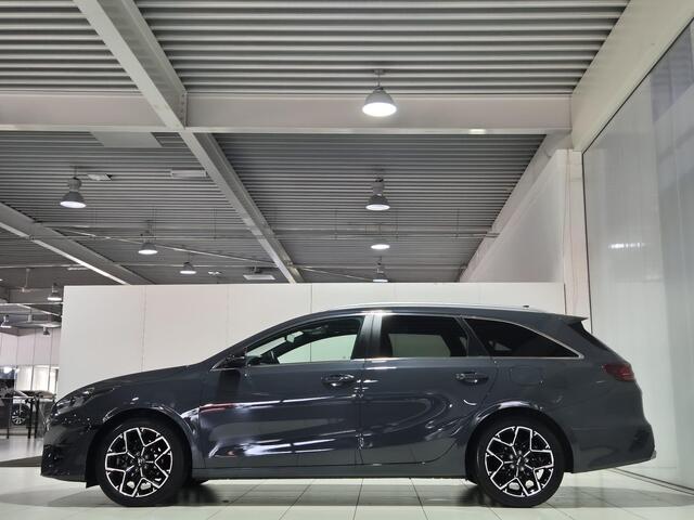 KIA CEE D Ceed Sportswagon 1.5 T-GDi GT-Line ,Apple Carplay/Android Auto, schuif / kantel dak, camera.
