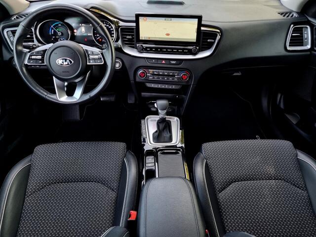 KIA CEE D Ceed Sportswagon 1.6 GDI PHEV DynamicPlusLine Automaat / Elektrische Achterklep / Camera / Navigatie / Stoelverwarming