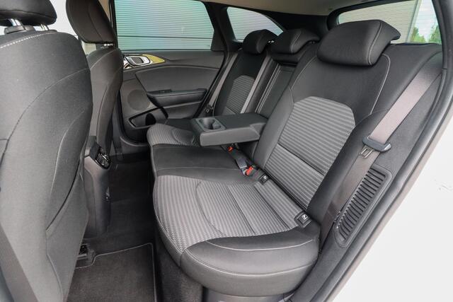 KIA CEE D Ceed Sportswagon 1.6 GDI PHEV DynamicLine | Trekhaak | Rijklaarprijs - incl.garantie