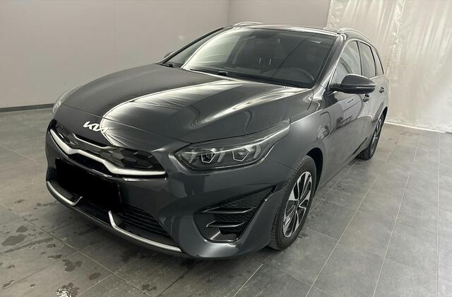 KIA CEE D Ceed Sportswagon 1.6 GDI PHEV DynamicLine | Dealer onderhouden, 1e eigenaar, Navigatie, Carplay, LED, Parkeersensoren & Camera, 1300kg trekgewicht!