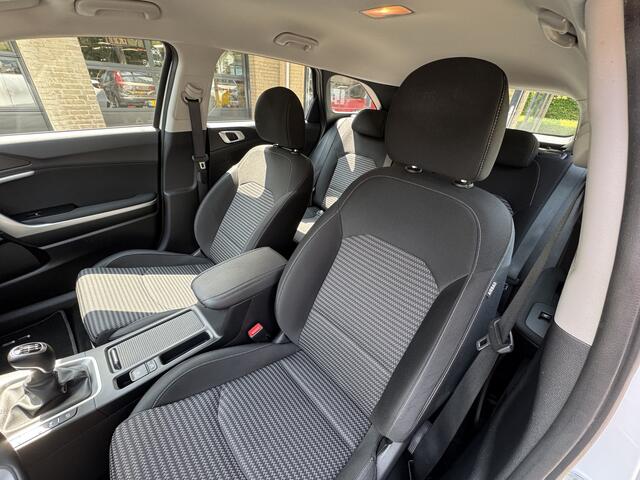 KIA CEE D Ceed Sportswagon 1.0 T-GDi DynamicLine Navi Camera Carplay