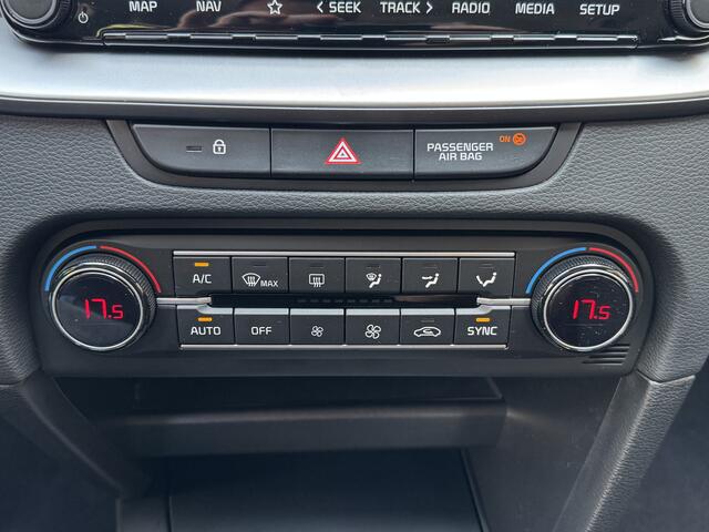 KIA CEE D Ceed Sportswagon 1.0 T-GDi DynamicLine Navi Camera Carplay