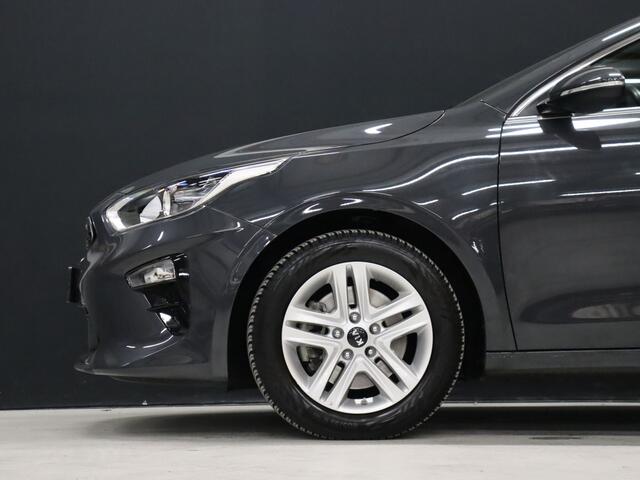 KIA CEE D Ceed Sportswagon 1.4 T-GDi DynamicLine [APPLE CARPLAY, ANDROID, CAMERA, NAVIGATIE, CRUISE CONTROL, CLIMATE CONTROL, NIEUWSTAAT]
