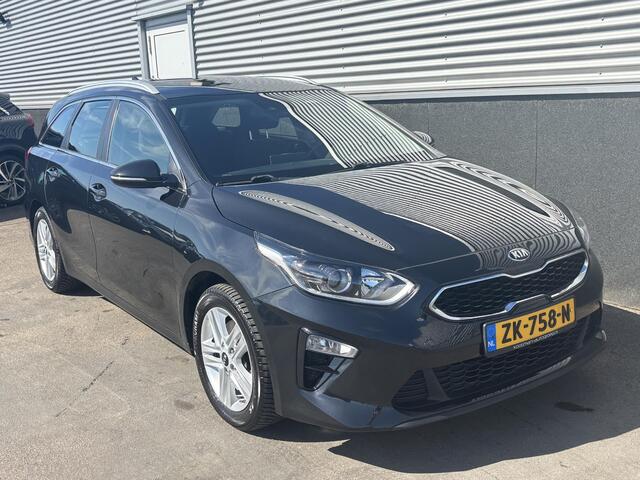 KIA CEE D Ceed Sportswagon 1.0 T-GDi DynamicLine Navigatie, Achteruitrijcamera, Cruise control, Dealeronderhouden, LMV, 4-Season banden