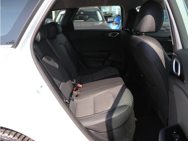 KIA CEE D 1.6 GDI PHEV DynamicPlusLine I Leder I Elek. stoelverstelling