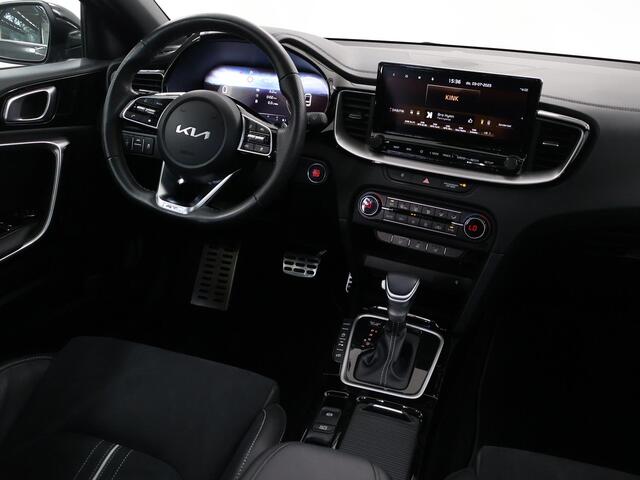 KIA CEE D Ceed 1.5 T-GDi GT-Line | Panoramadak | Stoel/Stuurwielverwarming | Navigatie | Parkeercamera | Climate control