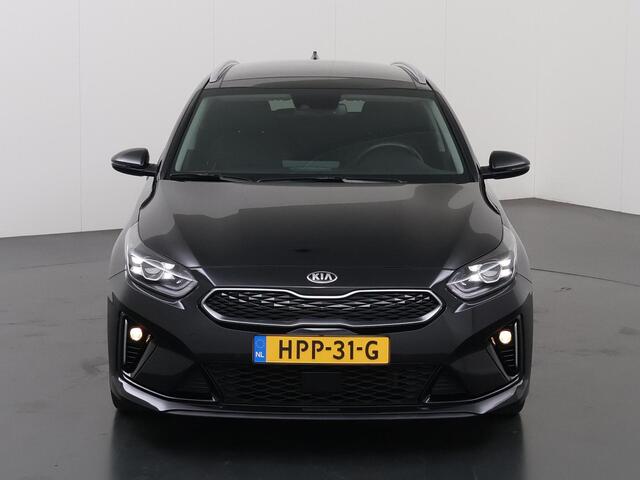 KIA CEE D Ceed Sportswagon 1.6 GDI PHEV ExecutiveLine | Panoramadak | Lederen Bekleding | Stoelventilatie | Elektrisch verstelb. bestuurdersstoel met geheugen | Stoel/Stuurwielverwarming |