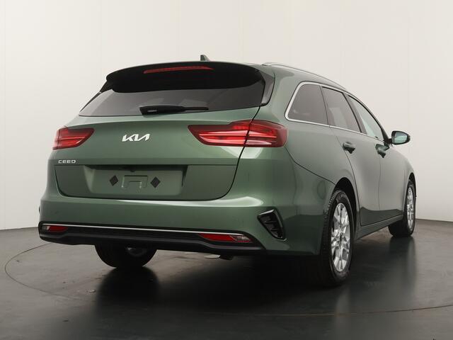 KIA CEE D Ceed Sportswagon 1.5 T-GDi DynamicPlusLine - Prijs incl. Inruilpremie - Stoel-/stuurverwarming - Cruise Control - Navigatie - Fabrieksgarantie tot 07-2032