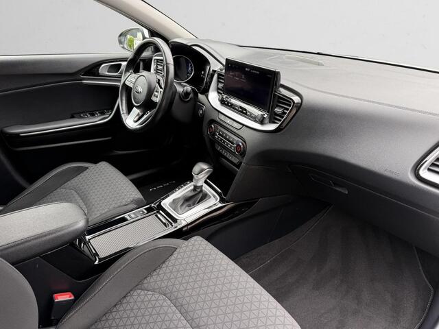 KIA CEE D Ceed Sportswagon 1.6 GDI PHEV DynamicLine